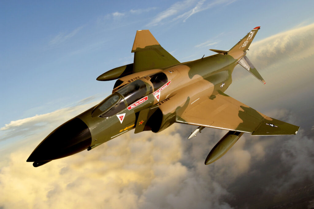 phantom-550-dan-cherry-f4 Phantom 550, the F-4D flown by Brig. Gen. Dan Cherry during the Vietnam War